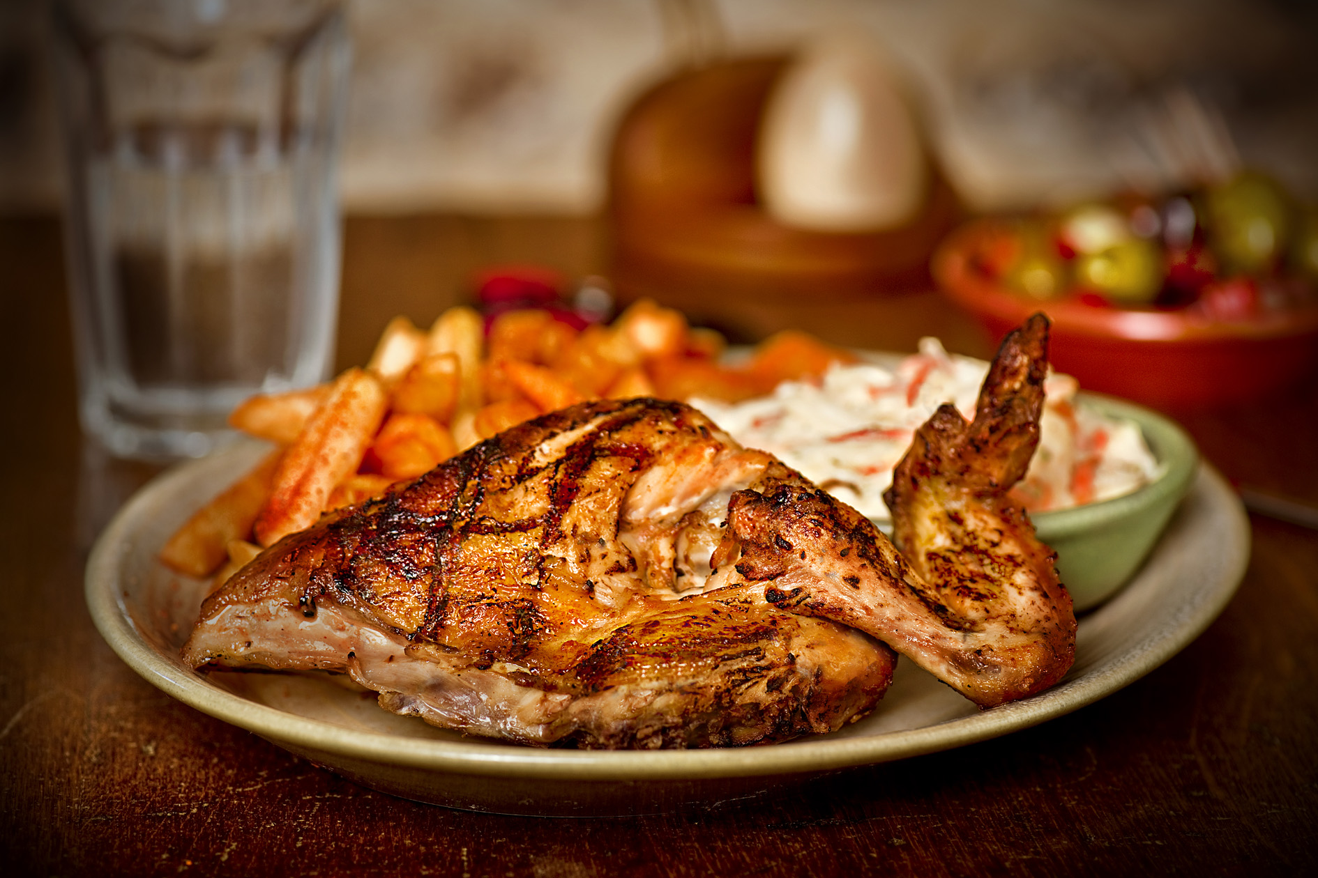 nando-s-brings-their-peri-peri-chicken-to-chicago-finally