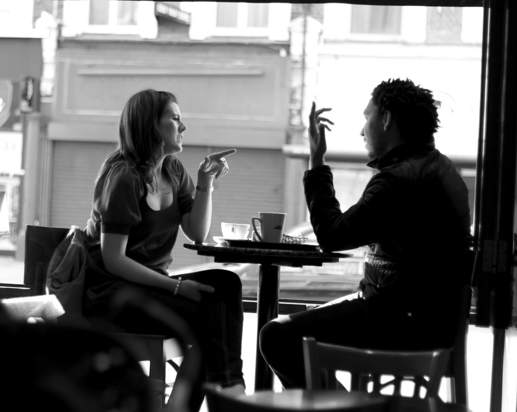 15-things-you-shouldn-t-ask-on-a-first-date-but-want-to